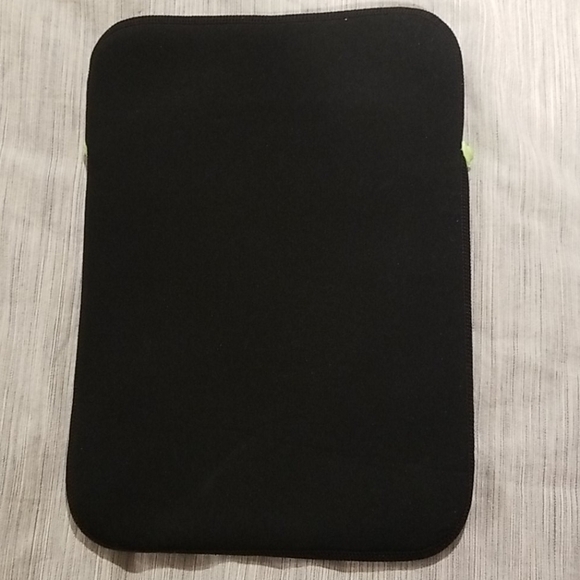 Neoprene Tablet Protective Carrying Sleeve Case - Picture 2 of 3